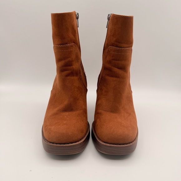 Universal Thread Cognac Faux Suede Ankle Block Heel Boots Women’s Size 7.5 - Picture 4 of 12
